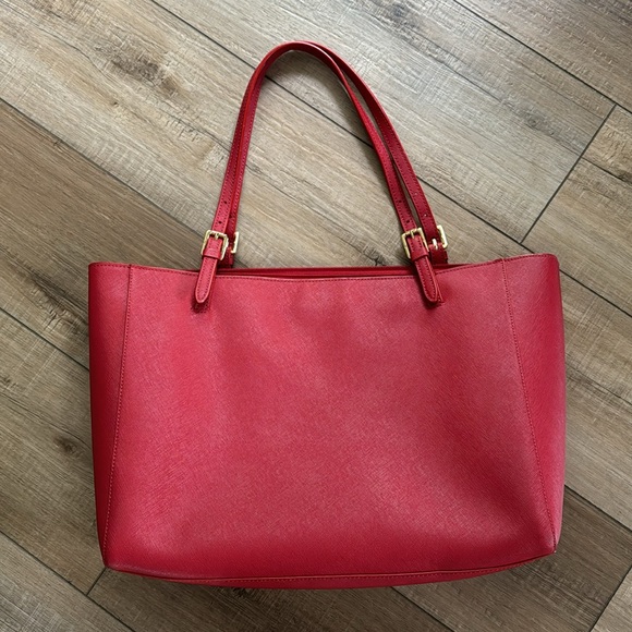 Tory Burch saffiano leather tote - Picture 2 of 8